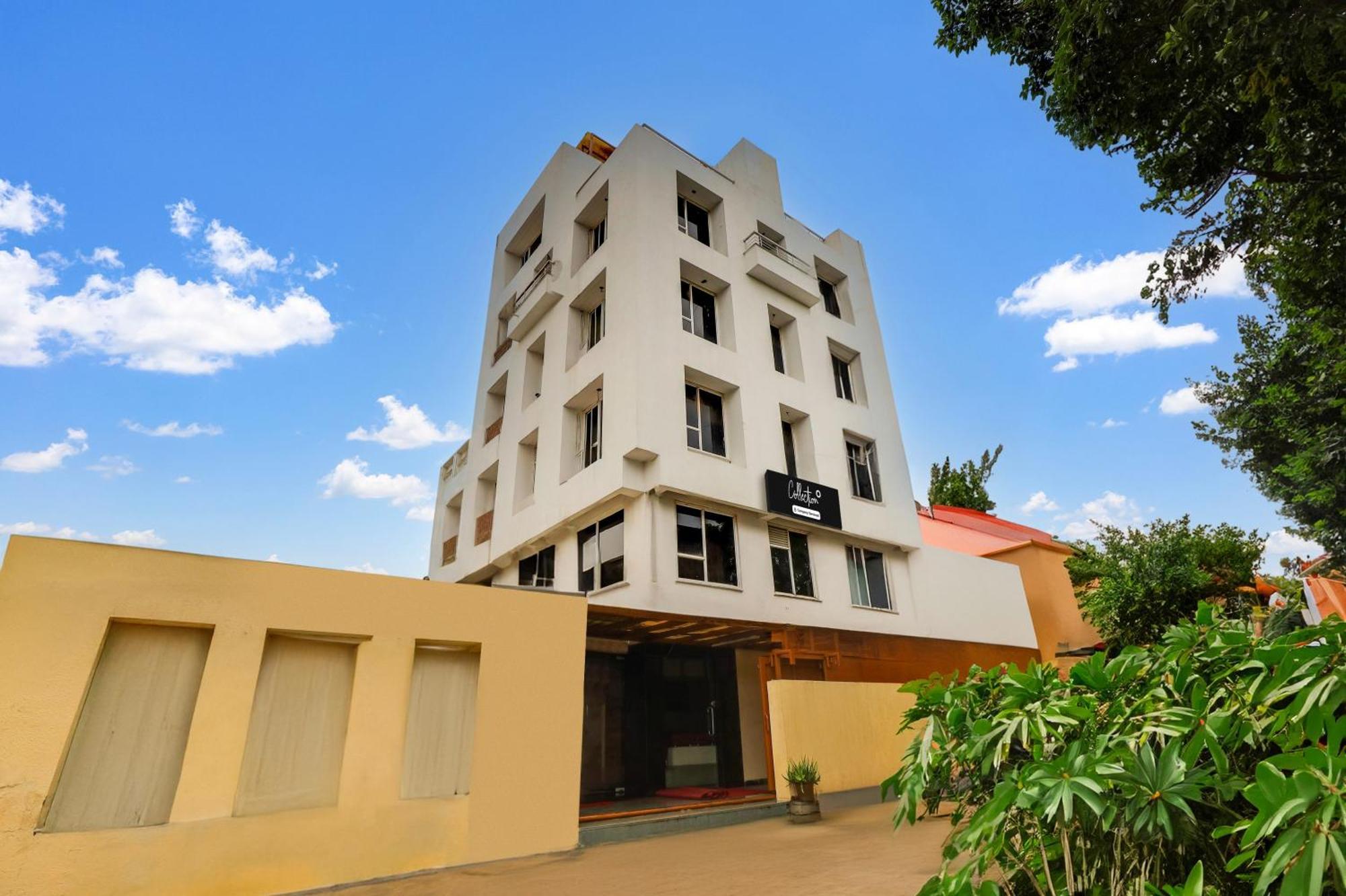 Super Collection O Ashram Road Near Sardar Bridge Formerly Hotel Apple Inn Αχμπανταμπάντ Εξωτερικό φωτογραφία